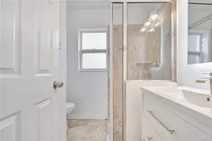 5725 Padgett Cir, Orlando, FL 32839 - Photo 27