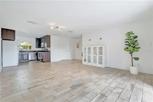 5725 Padgett Cir, Orlando, FL 32839 - Photo 13