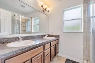 5725 Padgett Cir, Orlando, FL 32839 - Photo 21