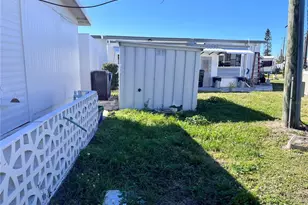 207 51st Avenue Plaza W, Bradenton, FL 34207 - Photo 5