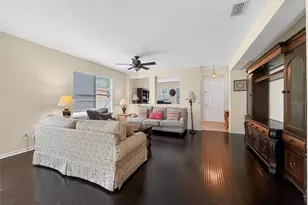 25143 Chipshot Ct, Sorrento, FL 32776 - Photo 9