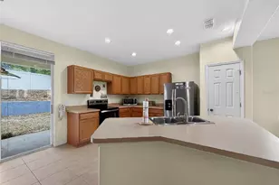 25143 Chipshot Ct, Sorrento, FL 32776 - Photo 13