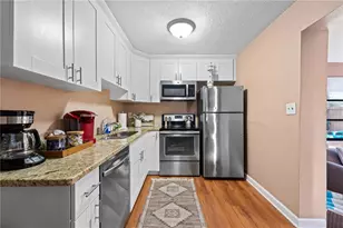 1225 Grove St, Clearwater, FL 33755 - Photo 9