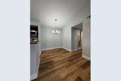 5168 Conroy Road #28, Orlando, FL 32811 - Photo 9