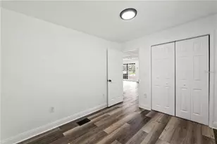 1397 43rd St, Sarasota, FL 34234 - Photo 17