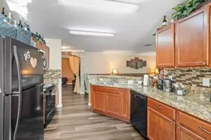 2665 Rotherham Rd, Tavares, FL 32778 - Photo 5