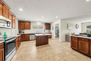 503 W Leah Ct, Fruitland Park, FL 34731 - Photo 13