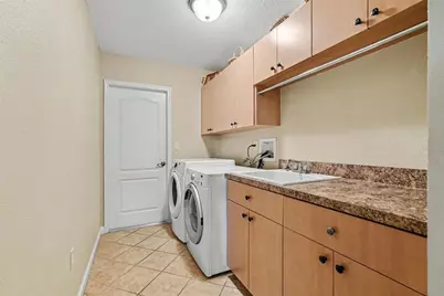 13387 Newcastle Avenue, Spring Hill, FL 34609 - Photo 31