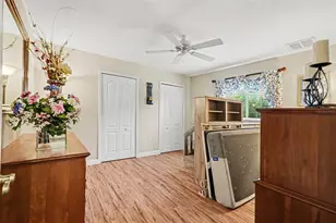 13387 Newcastle Ave, Spring Hill, FL 34609 - Photo 23