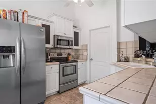 1390 Broken Pine Rd, Deltona, FL 32725 - Photo 3