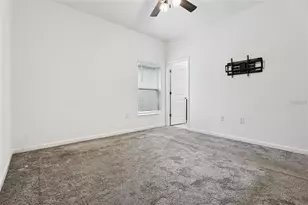 781 Taurus Ln, Saint Cloud, FL 34772 - Photo 15