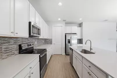 819 Lowood Court, Orlando, FL 32825 - Photo 17