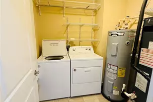 2305 Edgewater Dr, Orlando, FL 32804 - Photo 21