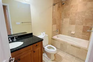 2305 Edgewater Dr, Orlando, FL 32804 - Photo 17