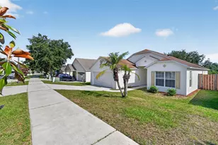 2041 Newtown Rd, Groveland, FL 34736 - Photo 3