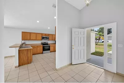 2041 Newtown Road, Groveland, FL 34736 - Photo 9