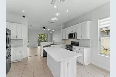 10513 Holly Crest Drive, Orlando, FL 32836 - Photo 11