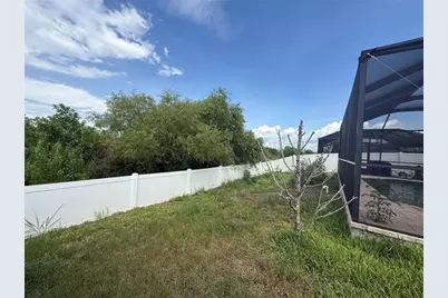 11865 Sunburst Marble Road, Riverview, FL 33579 - Photo 3