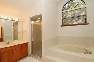 5722 Bay Side Dr, Orlando, FL 32819 - Photo 7