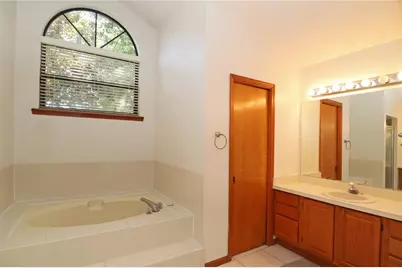 5722 Bay Side Drive, Orlando, FL 32819 - Photo 13