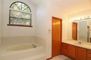 5722 Bay Side Dr, Orlando, FL 32819 - Photo 13
