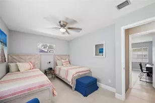 536 Hibiscus Way, Orlando, FL 32807 - Photo 17