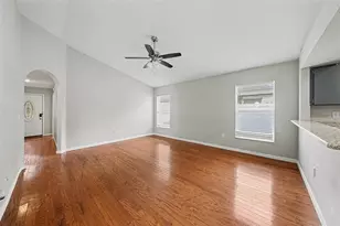 4803 Dunquin Pl, Tampa, FL 33610 - Photo 13