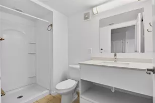 1230 Southstation Pl, Orlando, FL 32809 - Photo 13