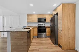 1230 Southstation Pl, Orlando, FL 32809 - Photo 7