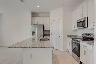 851 Pepple Crest Ln, Eagle Lake, FL 33839 - Photo 9