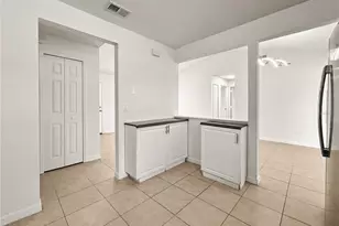 959 Derbyshire Dr, Kissimmee, FL 34758 - Photo 15