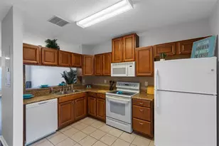 2919 Greenwood Springs Loop, Lake Mary, FL 32746 - Photo 11