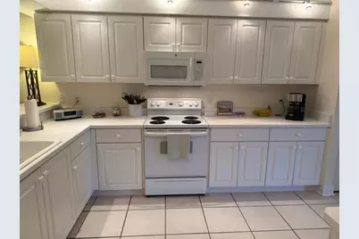 426 Bouchelle Drive #303, New Smyrna Beach, FL 32169 - Photo 13
