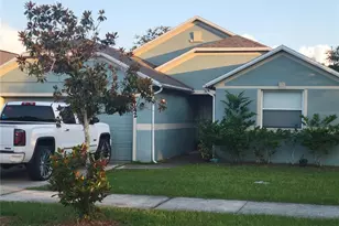1146 Bluegrass Dr, Groveland, FL 34736 - Photo 9