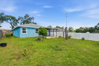 14584 20th St, Dade City, FL 33523 - Photo 17