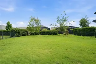 5027 E Fountainwood Dr, Saint Cloud, FL 34772 - Photo 13