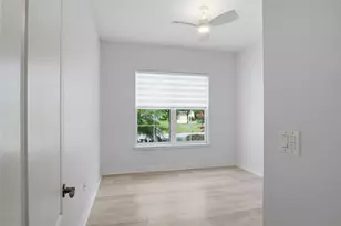 5027 E Fountainwood Dr, Saint Cloud, FL 34772 - Photo 11