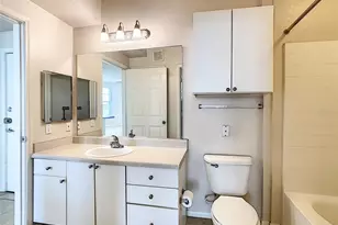 911 N Orange Ave, Orlando, FL 32801 - Photo 15