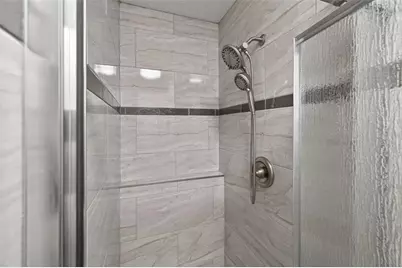 825 46th Street N #B, Saint Petersburg, FL 33713 - Photo 11