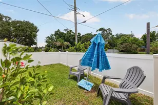825 46th St N, Saint Petersburg, FL 33713 - Photo 3