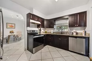 2825 S Park Ave, Sanford, FL 32773 - Photo 9