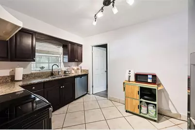 2825 S Park Avenue, Sanford, FL 32773 - Photo 11