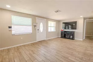 1050 Deal Ln, Holiday, FL 34691 - Photo 11