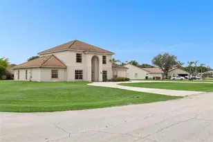 4984 Brook Rd, Kissimmee, FL 34758 - Photo 3