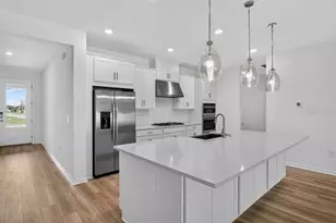 897 Ladyfish Trl, Saint Cloud, FL 34771 - Photo 5