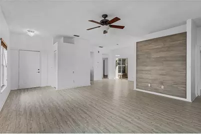 5673 Parkview Lake Drive, Orlando, FL 32821 - Photo 9
