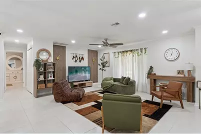 1756 Tanglewood Drive, Kissimmee, FL 34746 - Photo 5