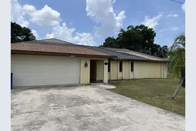 311 Oklahoma Avenue, Fort Myers, FL 33905 - Photo 1