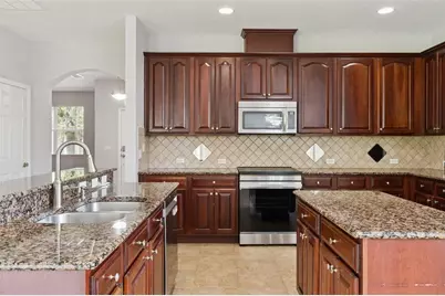 725 Legacy Park Drive, Casselberry, FL 32707 - Photo 9