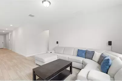 2087 Laurelwood Way, Winter Park, FL 32792 - Photo 9